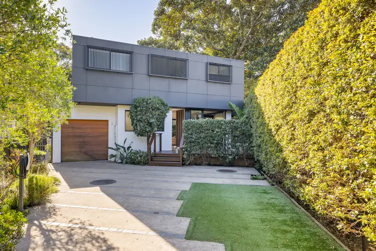 6 Coneill Place, Forest Lodge NSW 2037