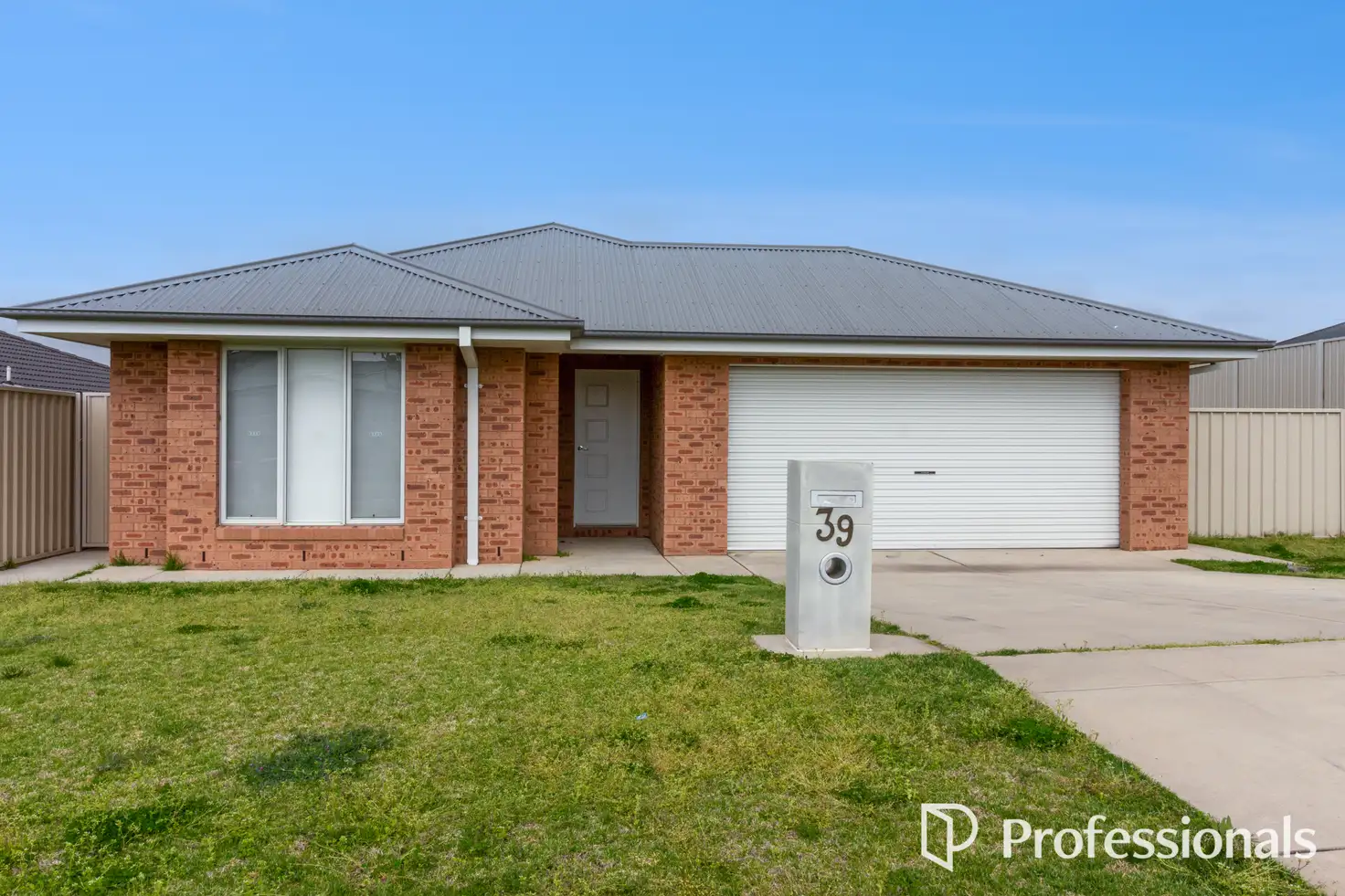 Main view of Homely house listing, 39 Muttama Parade, Gobbagombalin NSW 2650