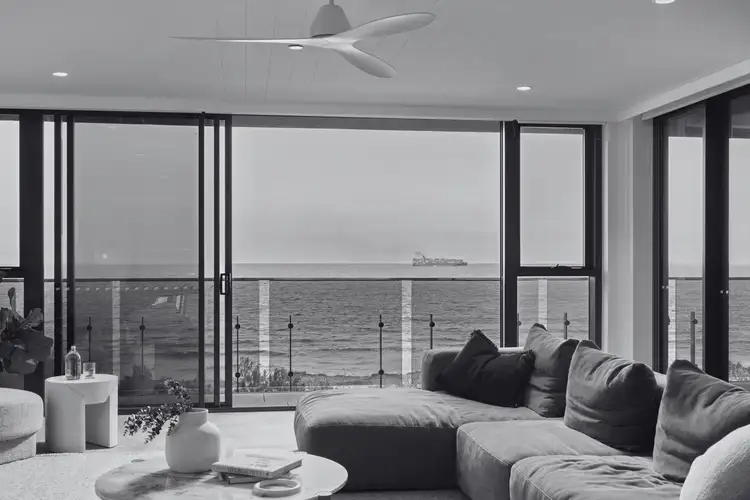 84-85 Pacific Boulevard