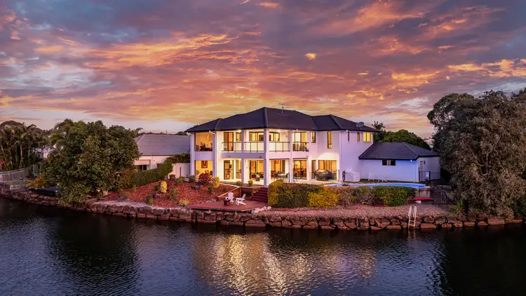 7 Seahorse Drive, Twin Waters QLD 4564