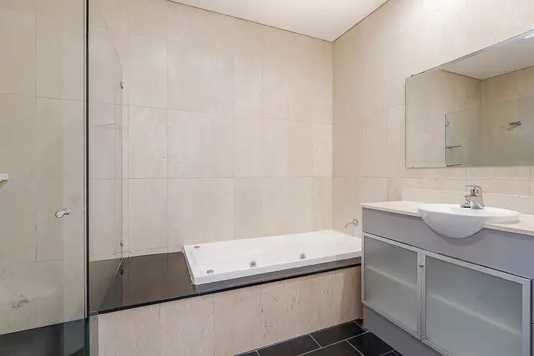 Main view of Homely apartment listing, 21/2 Boondilla Road, The Entrance NSW 2261