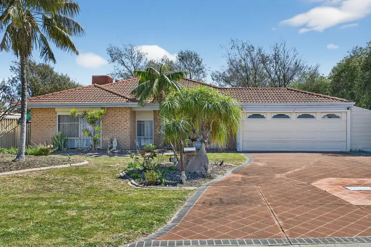 11 Violet Grove, Warnbro WA 6169