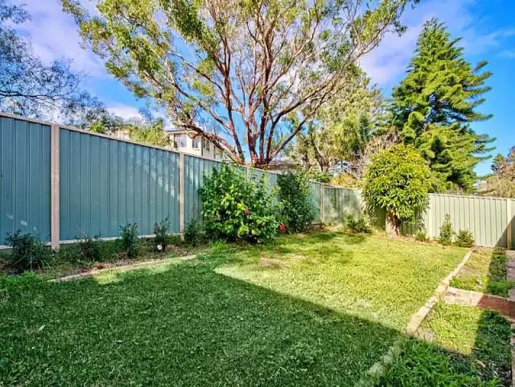 4 Soldiers Point Drive, Norah Head NSW 2263