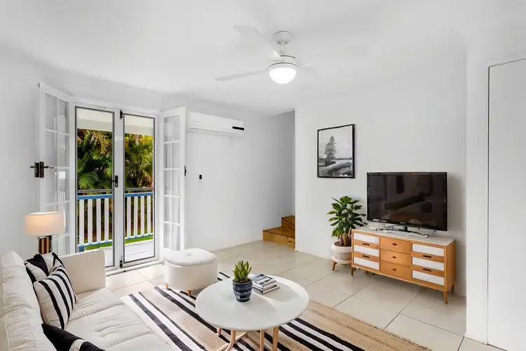 30b Robert Street, Labrador QLD 4215
