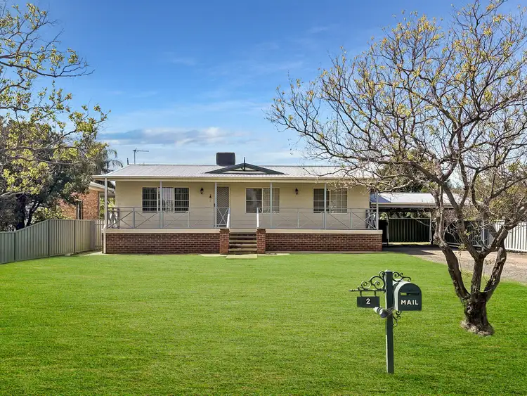 2 Ningadhun Circuit, Narrabri NSW 2390