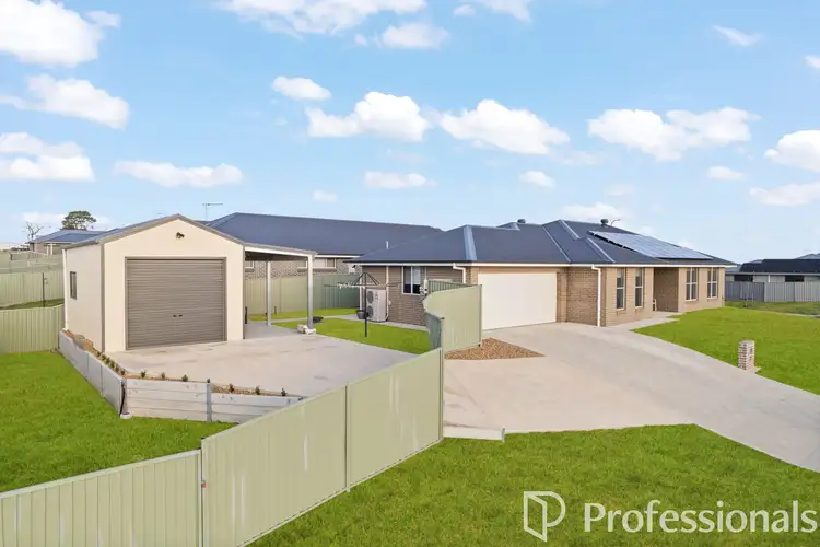 3 Sunbright Road, Kelso NSW 2795