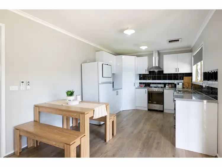 Fifth view of Homely house listing, 594 Osborne Street, Lavington NSW 2641