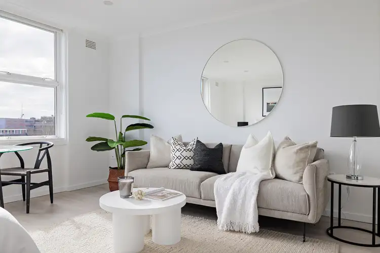 Third view of Homely studio listing, 79/1 McDonald Street, Potts Point NSW 2011