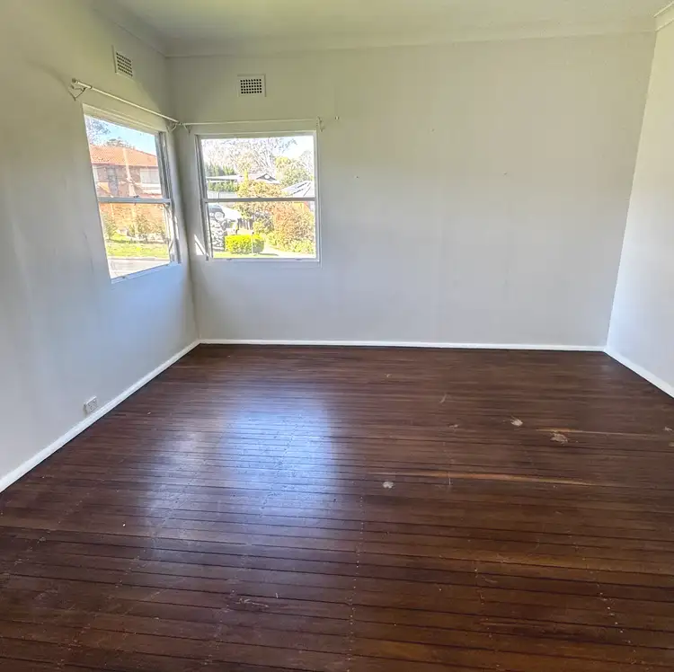 Third view of Homely flat listing, 1/11 Alwyn Avenue, Wallacia NSW 2745