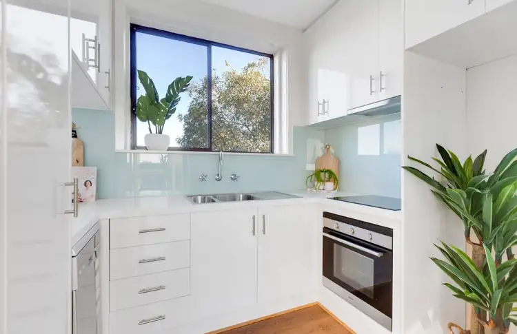 12/275 Nepean Highway, Seaford VIC 3198