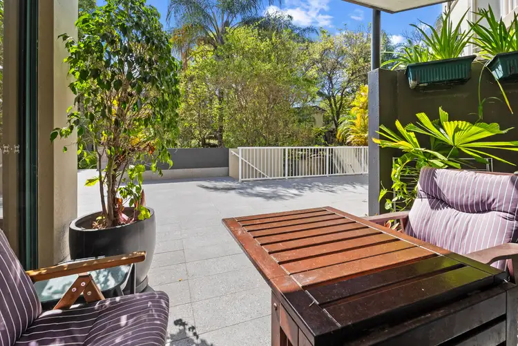 Sixth view of Homely apartment listing, 4/51 Leopard Street, Kangaroo Point QLD 4169