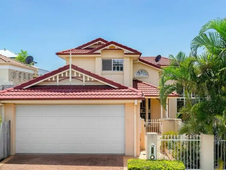 176 Galaxy Street, Bridgeman Downs QLD 4035