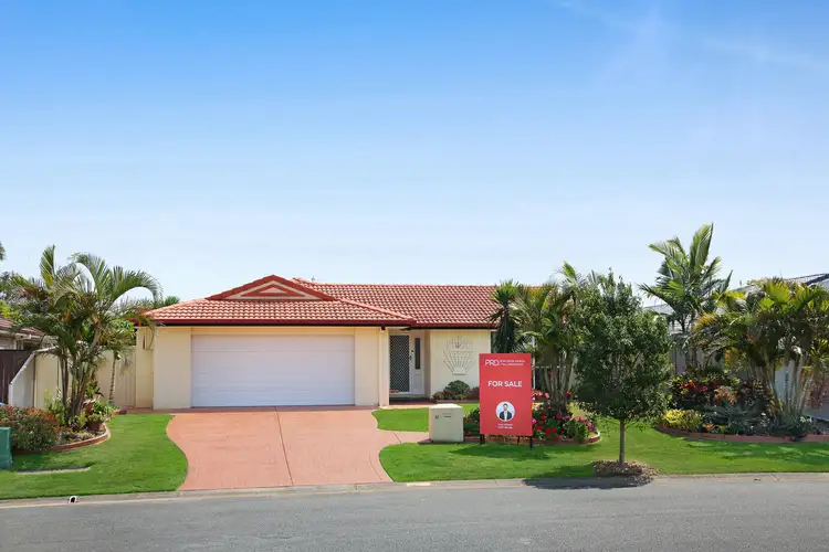 32 Warbler Parade, Varsity Lakes QLD 4227