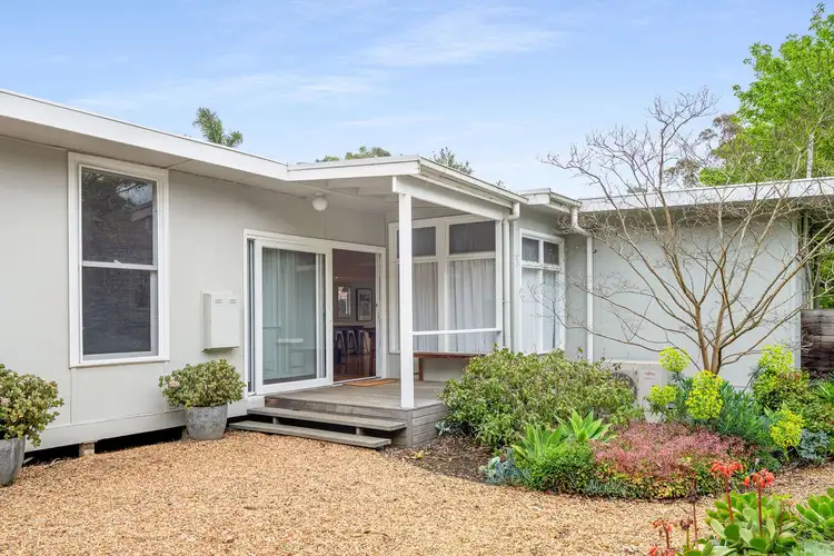 33 Ocean View Crescent, Somers VIC 3927