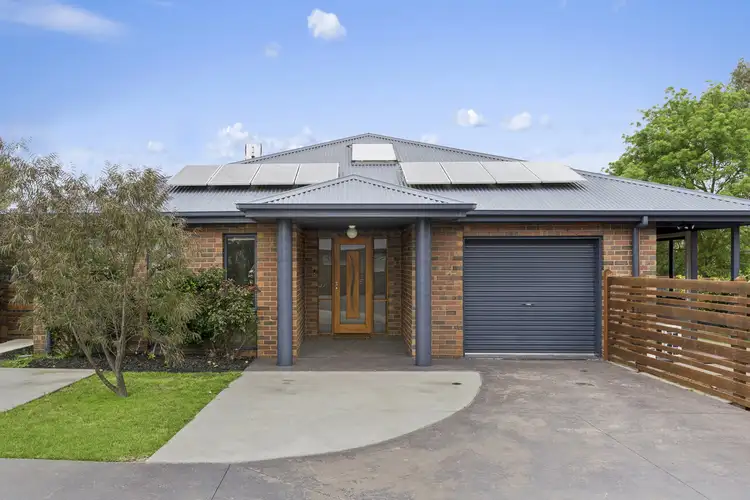 2/4 Nankivell Street, Colac VIC 3250