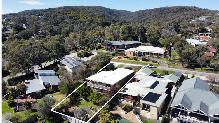 Second view of Homely house listing, 4 Goolgowie Street, Rosebud VIC 3939