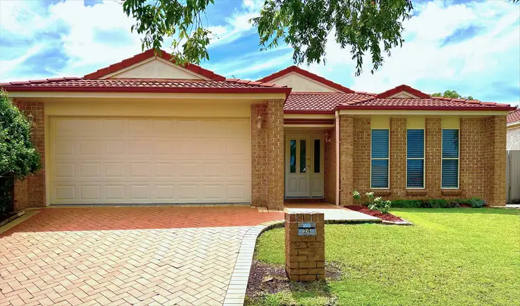 24 Corrimal Place, Sandstone Point QLD 4511