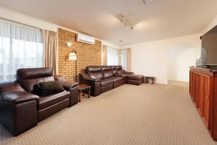 Fourth view of Homely house listing, 19 Stapleton Court, Wodonga VIC 3690