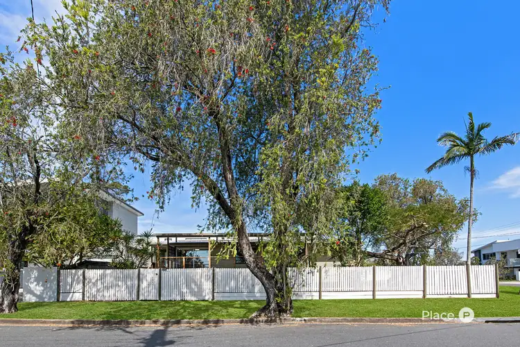 10 Dunrod Street, Holland Park West QLD 4121