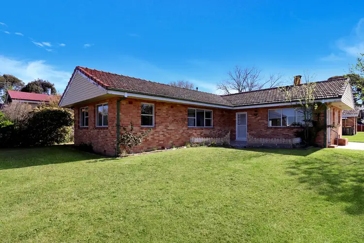 12 Archibald Street, Stanthorpe QLD 4380