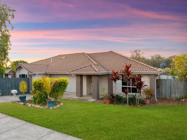 2/2 Belle Court, Redbank QLD 4301