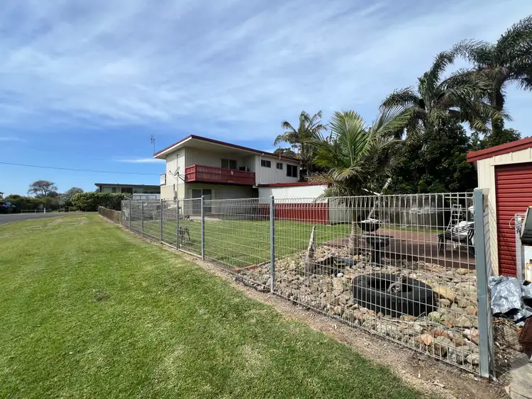 17 Malibu Drive, Bawley Point NSW 2539