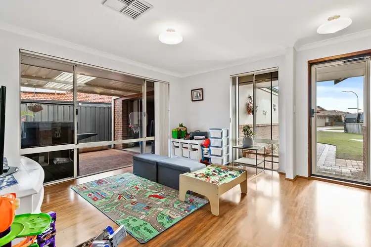 Fifth view of Homely house listing, 28 Montmartre Green, Port Kennedy WA 6172