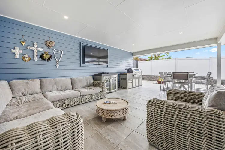 36 Spring Way, Nikenbah QLD 4655