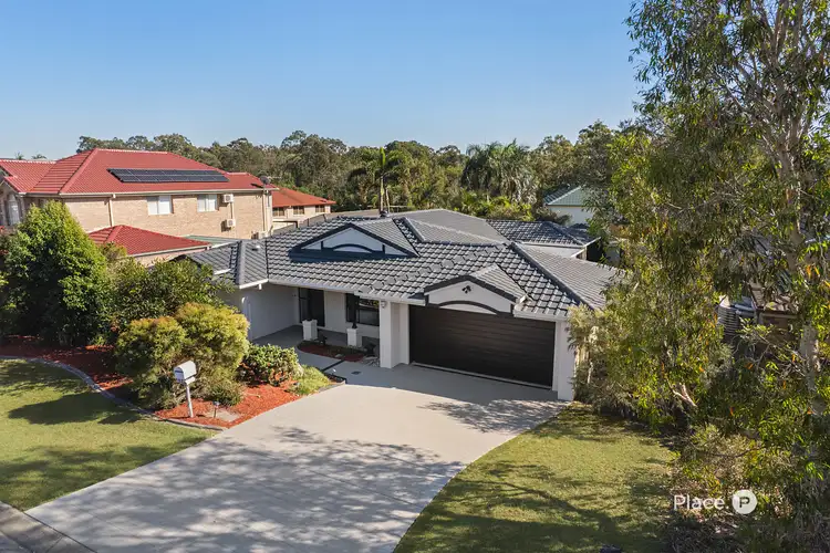 12 Silky Oak Crescent, Carindale QLD 4152