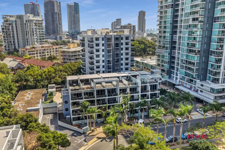 410/3 Como Crescent, Southport QLD 4215