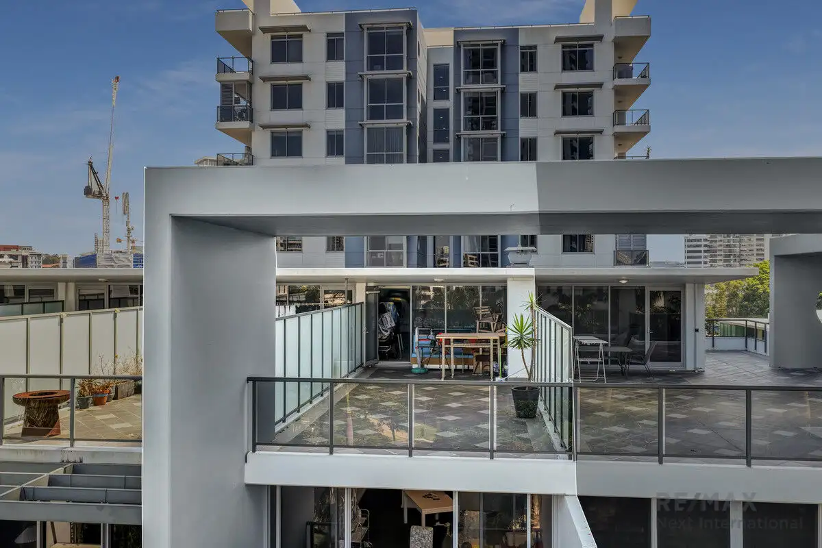 Main view of Homely unit listing, 410/3 Como Crescent, Southport QLD 4215
