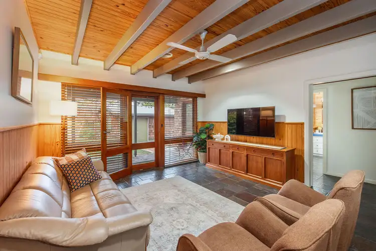 Seventh view of Homely house listing, 2 Heidelberg Drive, Wodonga VIC 3690