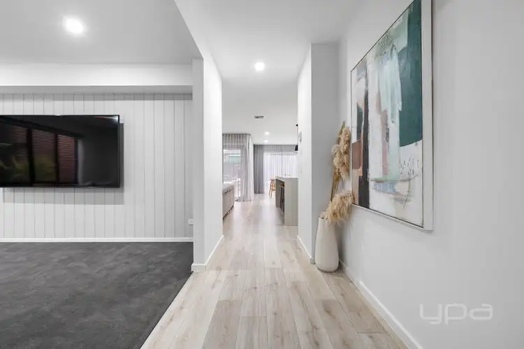 Fifth view of Homely house listing, 8 Scenic Way, Harkness VIC 3337