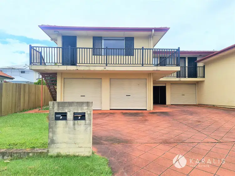 1/12 Robbies Avenue, Carina QLD 4152
