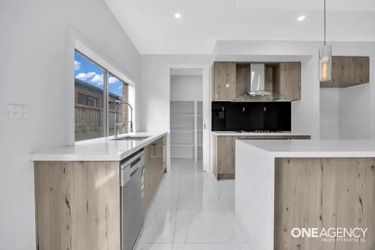 Sixth view of Homely house listing, 32 Riverstone Promenade, Tarneit VIC 3029