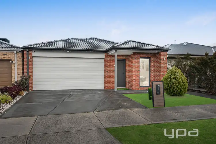 Second view of Homely house listing, 9 Honey Flower Way, Greenvale VIC 3059