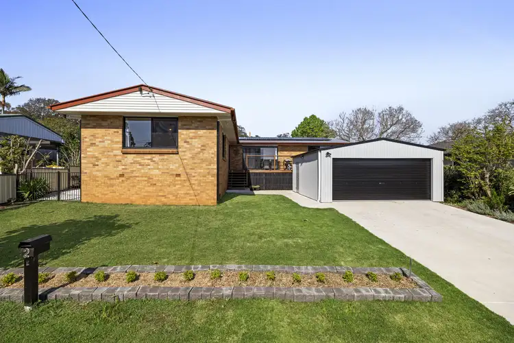 2 Ross Street, Mount Lofty QLD 4350
