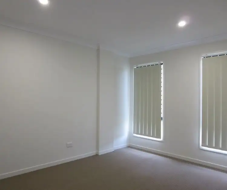 Fifth view of Homely semi-detached listing, 1/16 Lane Court, Mount Warren Park QLD 4207