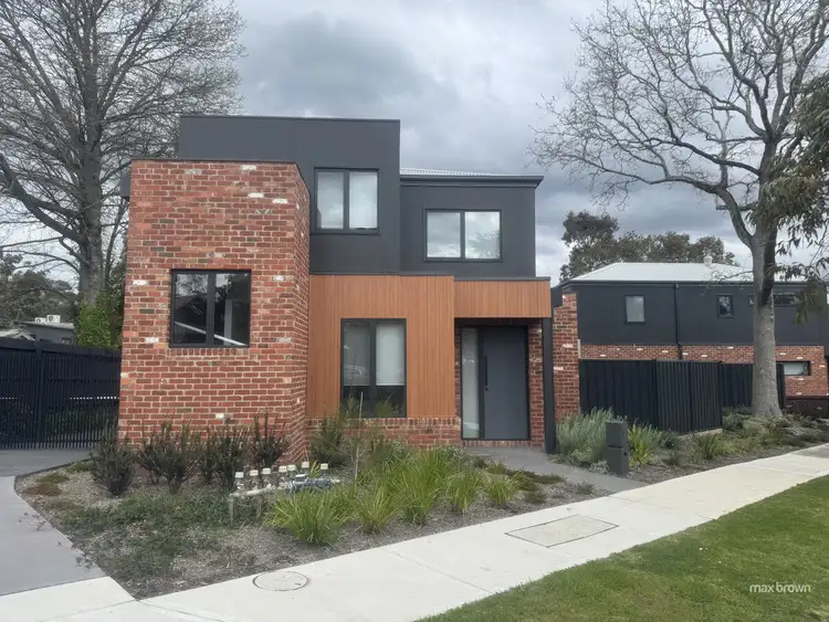 1/3 Snowball Avenue, Mount Evelyn VIC 3796