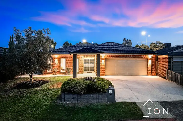 11 Daventry Court, Berwick VIC 3806