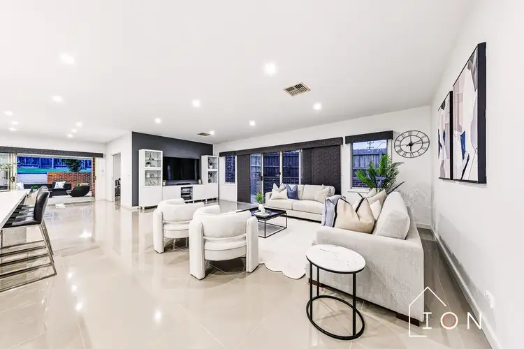 Fifth view of Homely house listing, 11 Daventry Court, Berwick VIC 3806