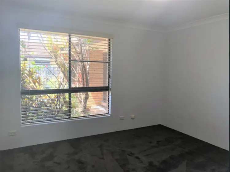 Fifth view of Homely semi-detached listing, 1/110 Christine Avenue, Burleigh Waters QLD 4220