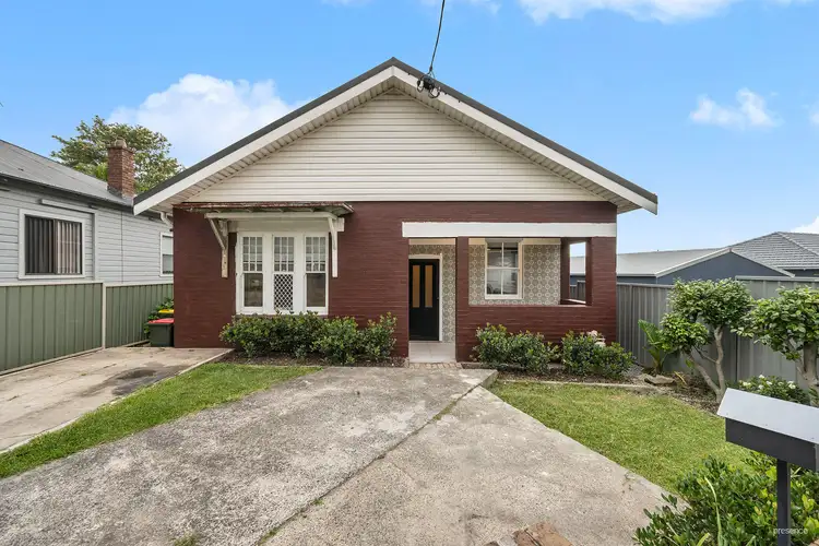 81 Lorna Street, Waratah West NSW 2298