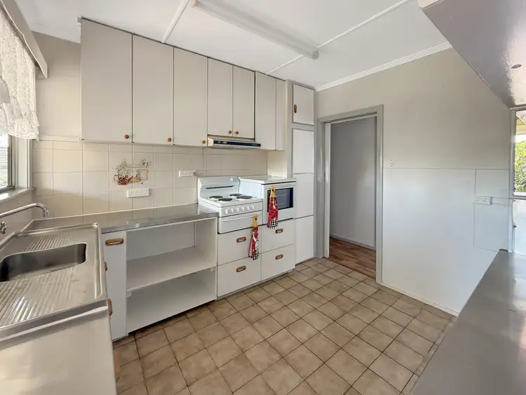Sixth view of Homely house listing, 21 Place Avenue, Sarina QLD 4737