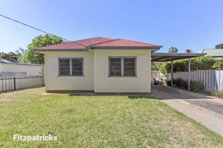 11 Heydon Avenue, Turvey Park NSW 2650
