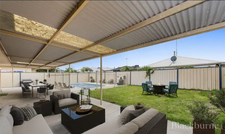 17 Kruger Loop, South Yunderup WA 6208