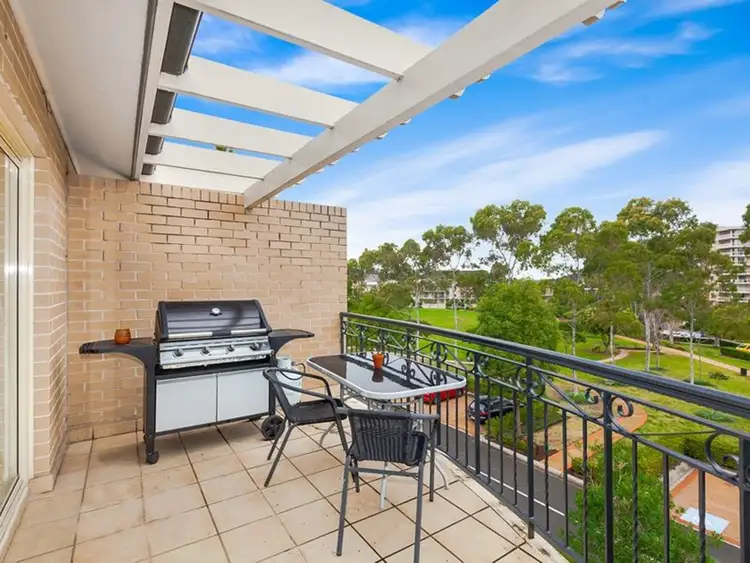 20/3 Bradley Place, Liberty Grove NSW 2138