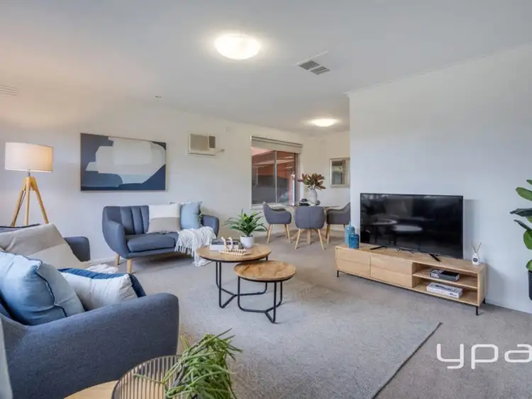 Fifth view of Homely house listing, 8 Braemar Close, Gladstone Park VIC 3043