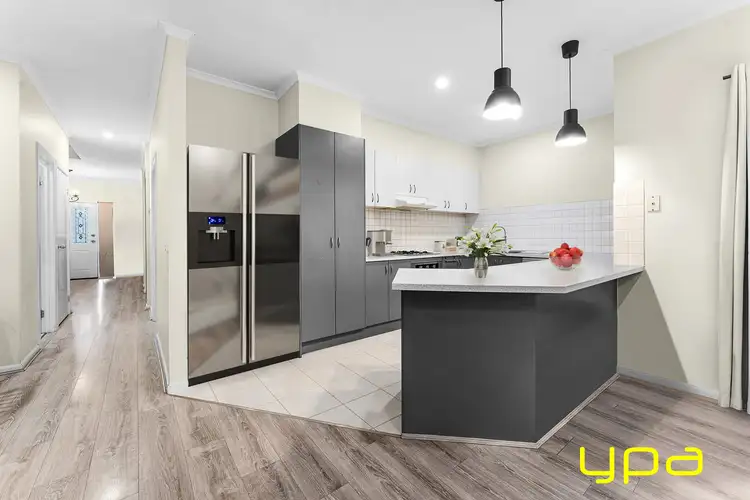 Fifth view of Homely townhouse listing, 102 Paterson Drive, Lynbrook VIC 3975