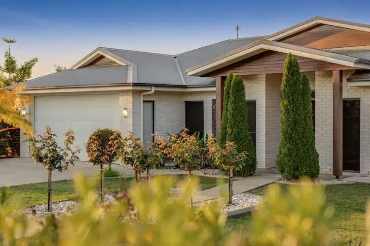 6 Tiamo Street, Cabarlah QLD 4352